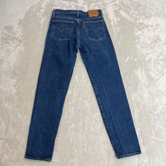 Levi's Women's Blue Jeans - Picture 11 of 14